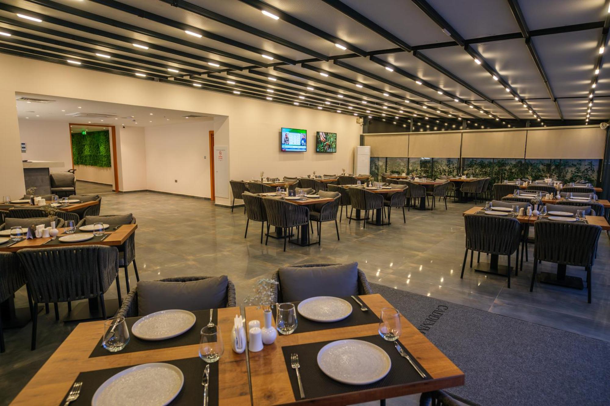 Caddem Inn Hotel Famagusta  Eksteriør billede